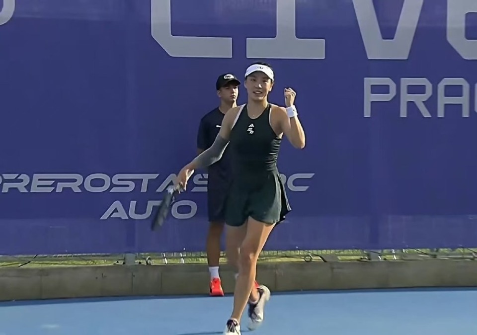 性的体育盛 性的体育盛